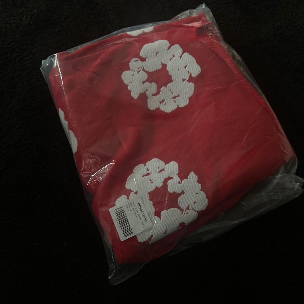 Denim tears Cotton Wreath Shorts 'Red' || Brand New || Size Large